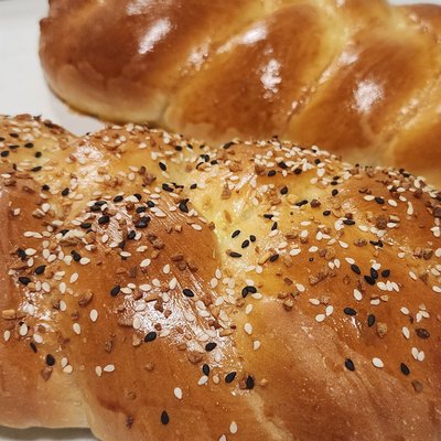 Challah Bread Loaf (Regular Or Everything Seasoning)
