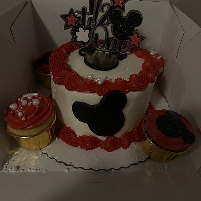 Mini Cakes & Cupcakes 