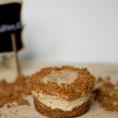 Dulce De Leche Cheesecake 
