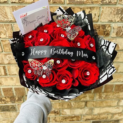18 Ct. Rose Bouquet 🌹