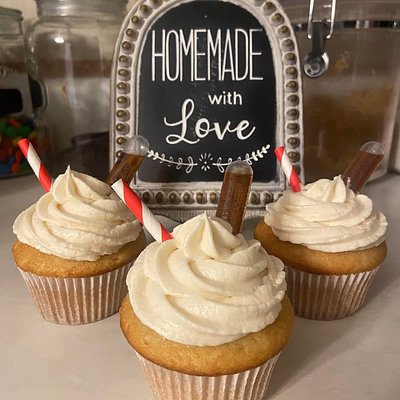 Root Beer Float Cupcakes