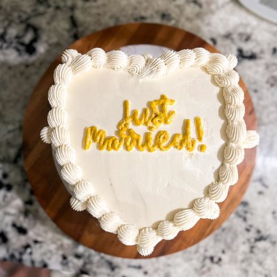 8in Heart Cake