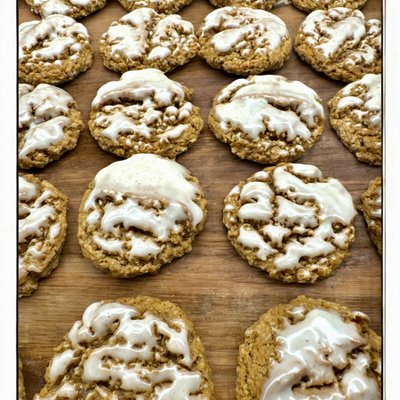 Iced Oatmeal Cookies