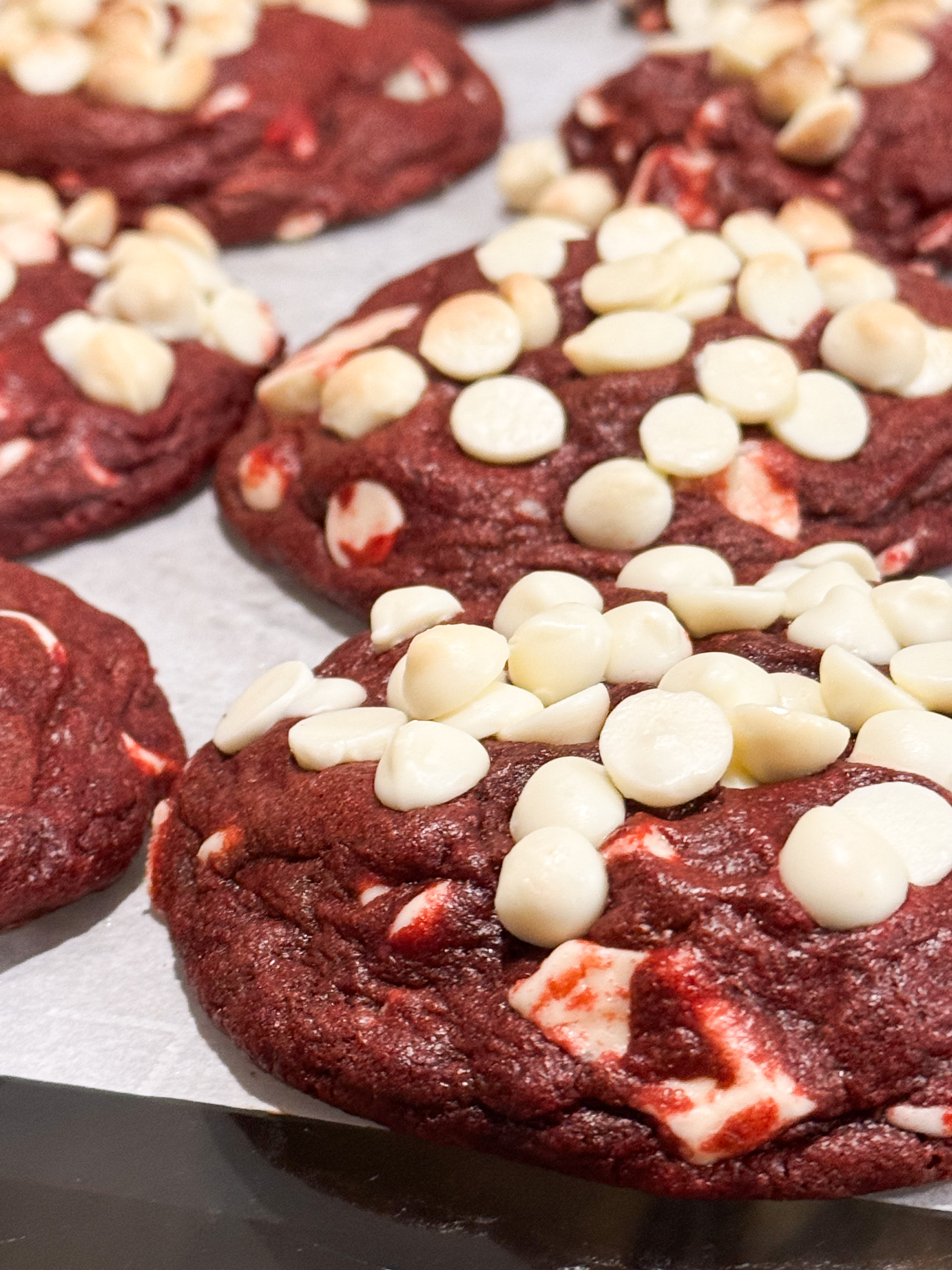 Red Velvet Cookies - Dozen 