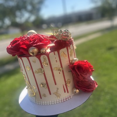 8” Custom Round Cake — 