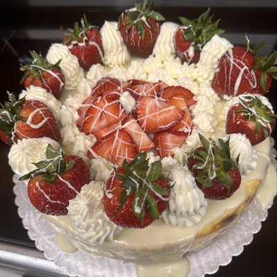 Strawberry White chocolate cheesecake 