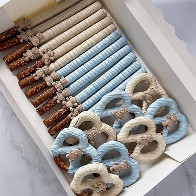 Pretzels With Chocolate 🥨