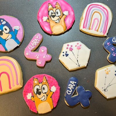 Sugar Cookies W/ Royal Icing