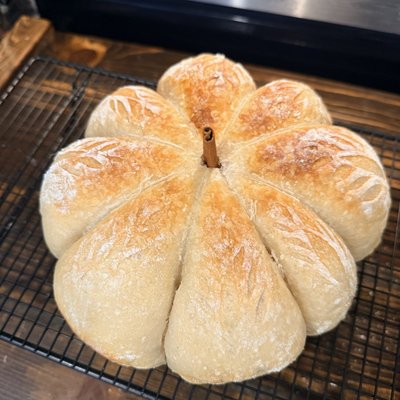 Pumpkin Shaped Sourdough Boule 