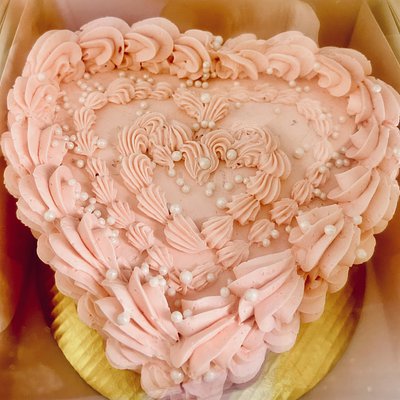 Vintage Heart Cake