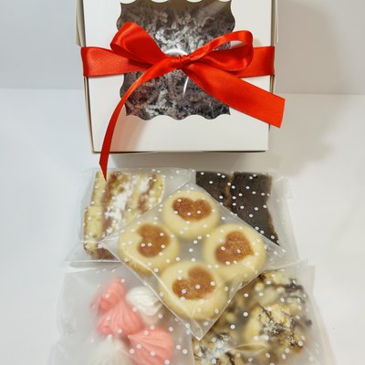 Valentines 5 Sweets Variety Gift Box