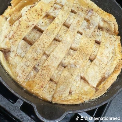 Classic Apple Pie 