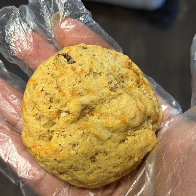 Carrot Cake Stuffed Cookie 6 Pack