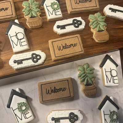 Home Sweet Home Set (4 cookies in box) 