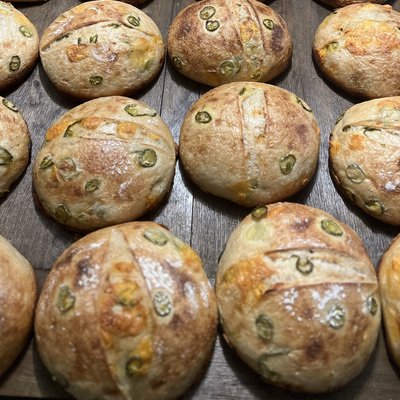 Sourdough Jalapeños-Cheddar Loaf
