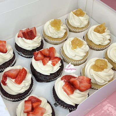Choose Your Own Flavors Cupcakes Box
