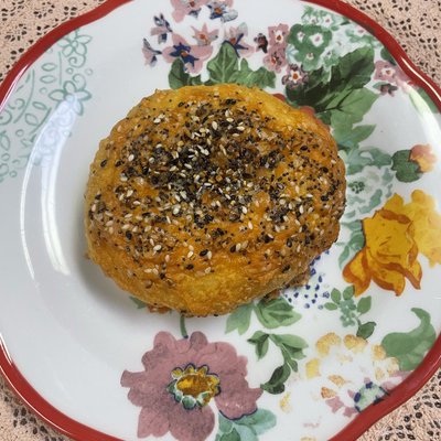 Cheddar Everything Bagel