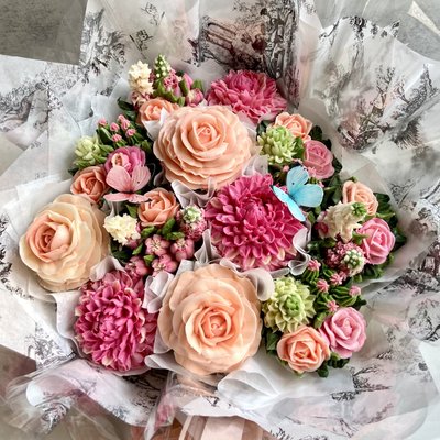 12 Cupcake Bouquet