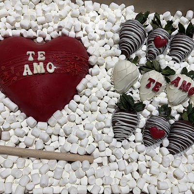 Breakable Heart And Strawberry Box