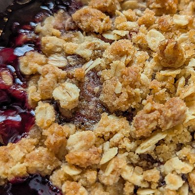 Cherry Crisp 9x13 (Serves 12-15)