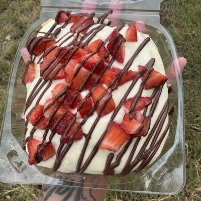 Strawberry Nutella Roll