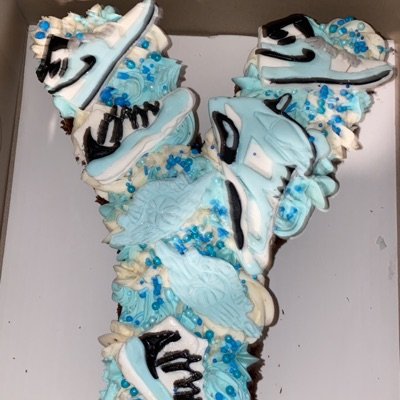 Letter/number Cakes