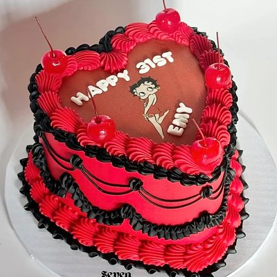 Small Cake (6 in)
