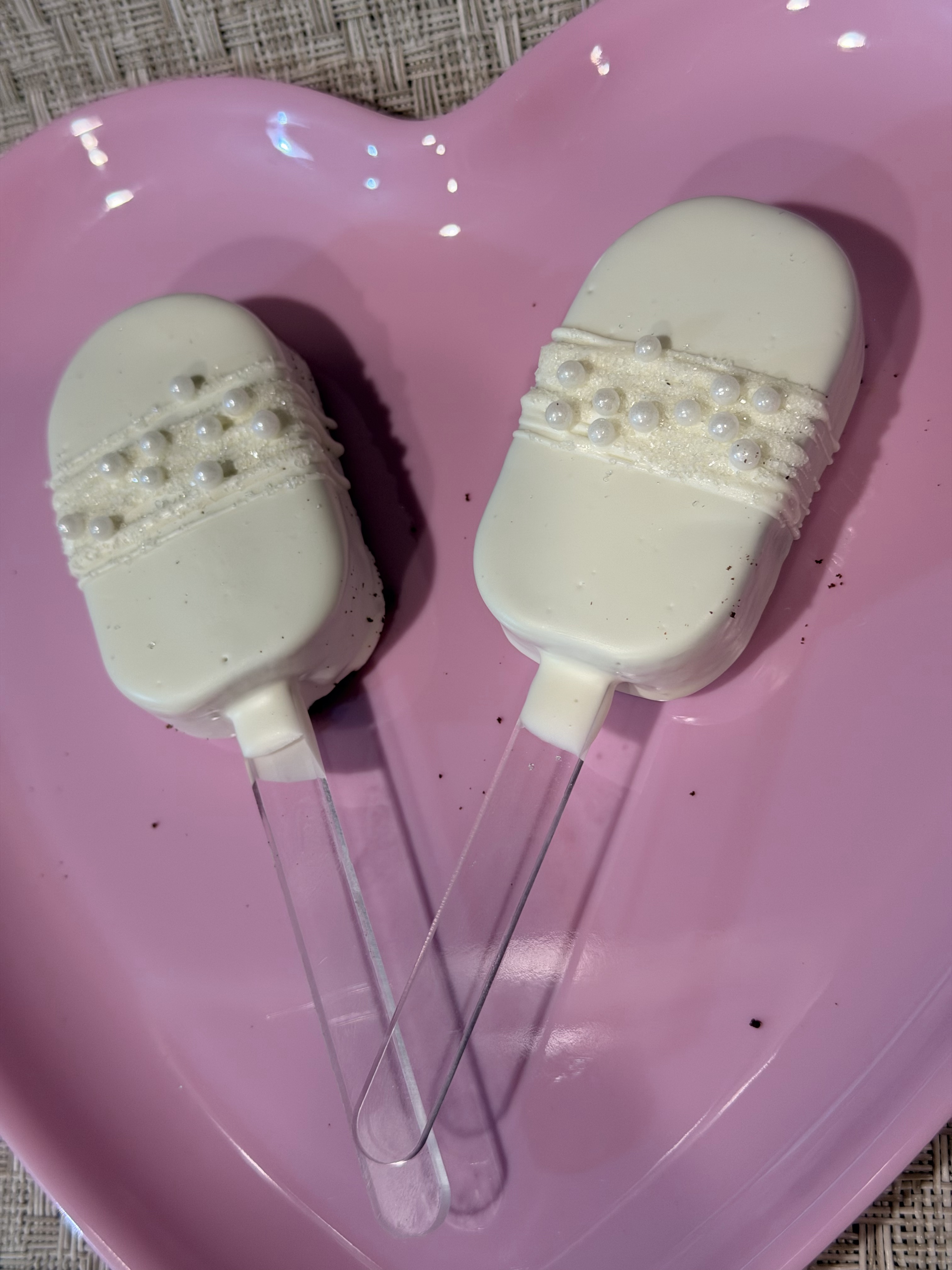 Cakesicles