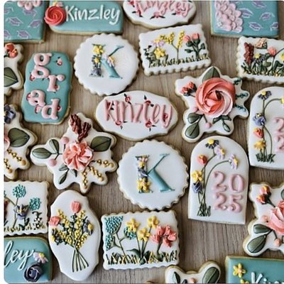 Custom Royal Icing Decorated Cookies (Full Size)