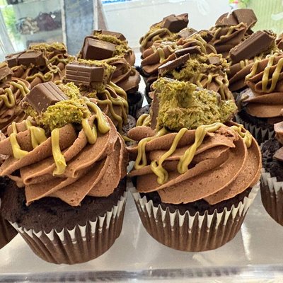 Half Dozen Cupcakes