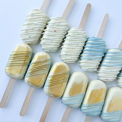 Cakesicles