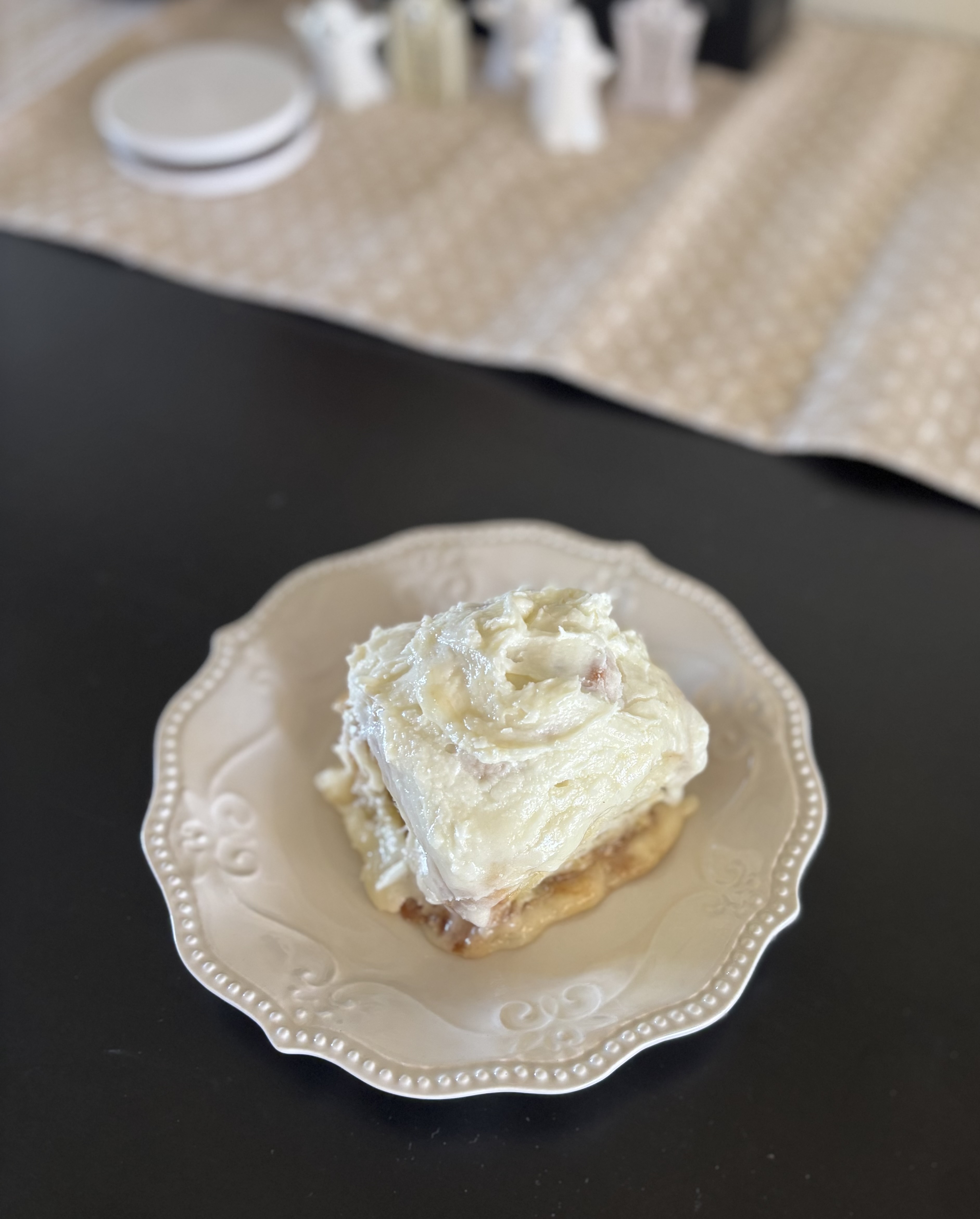Cinnamon Rolls - Dozen