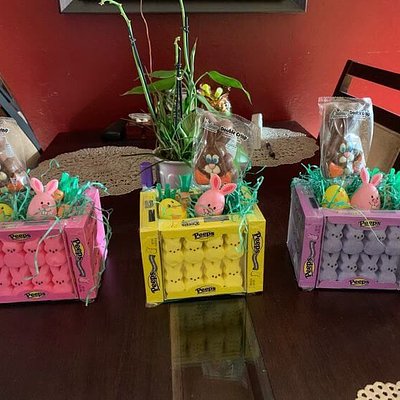 Peeps Marshmallow Easter Basket