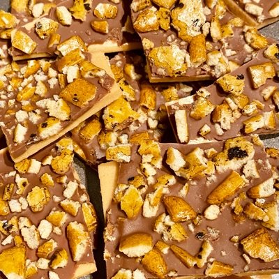4oz Mochi Crunch & Milk Chocolate 