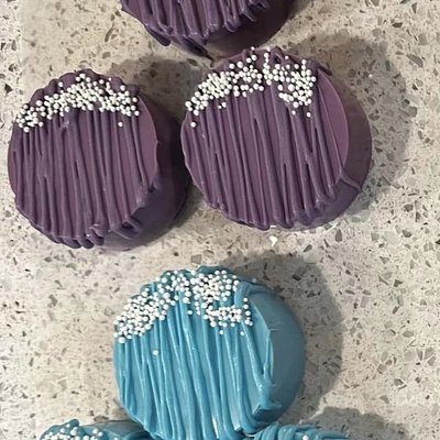 Chocolate Covered Oreo’s (6)