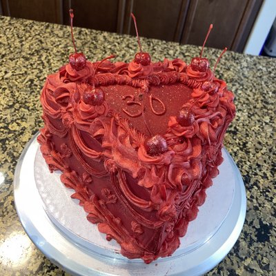 Heart Cake (8”) 