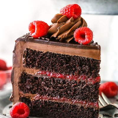 8" Chocolate Raspberry Cake (3-Layered)