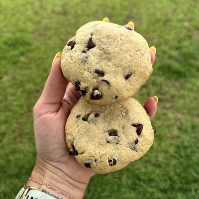 Classic Chocolate Chip Cookie