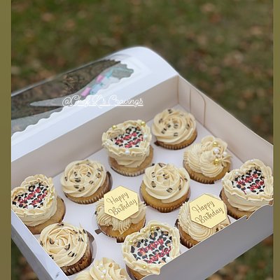 Themed Cupcakes With Chocolate Hearts