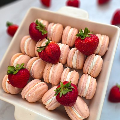 Strawberries N Cream Macarons