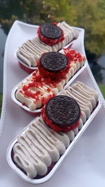 Oreo red velvet cake