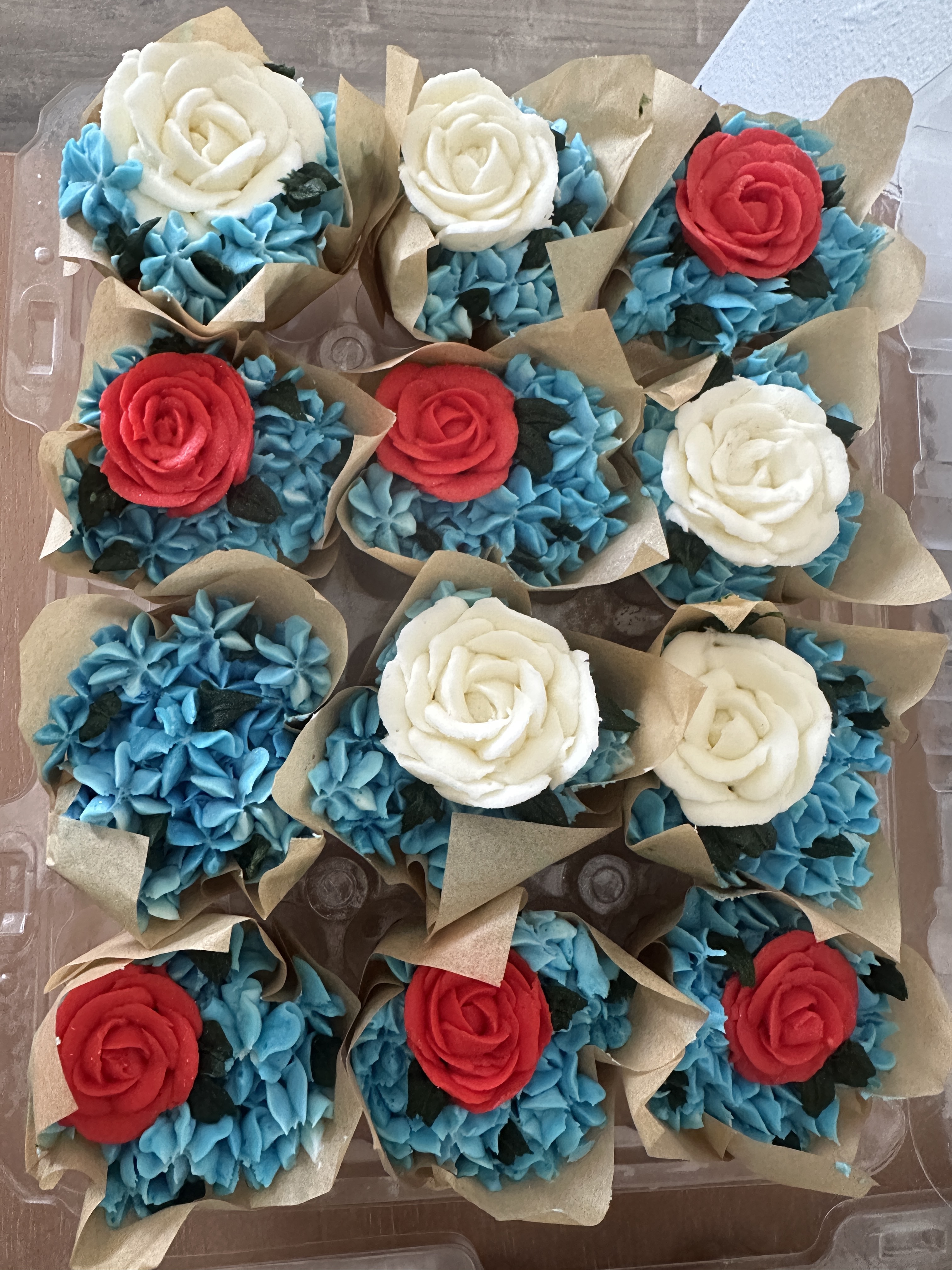 Floral Cupcakes 