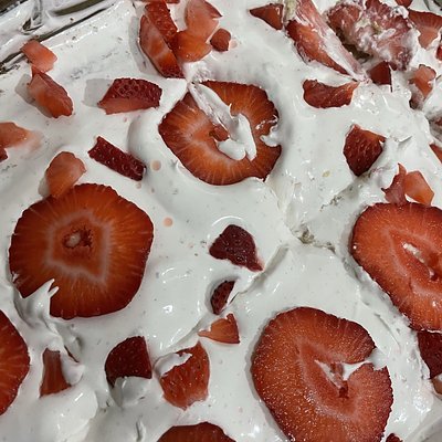 Strawberry Tres Leaches Cake 