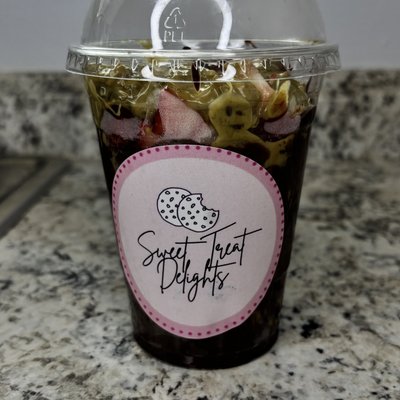 Dubai Chocolate Strawberry Cups 