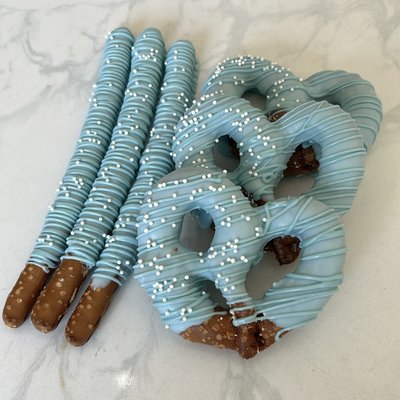 Chocolate-Covered Pretzel Twists