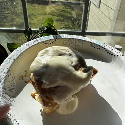 Cinnamon Rolls, Sweet Rolls, and Rolls - Single