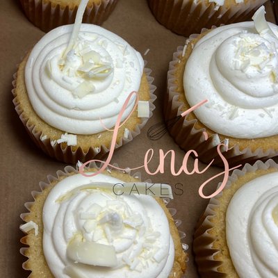 White Chocolate Cupcakes 
