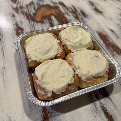 Classic Cinnamon Rolls 