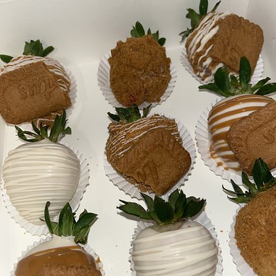 Biscoff Cookie Butter Chocolate Covered Strawberries 