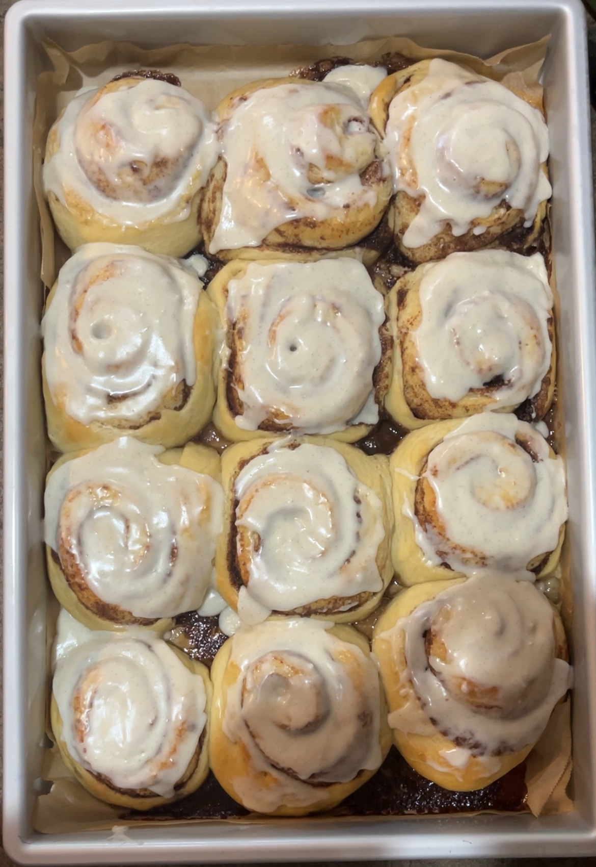 Cinnamon Rolls (12)